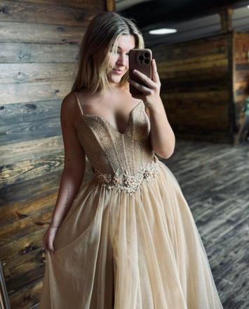 Popular Ivory A-line Spaghetti Straps Long Formal Dress to Impress,MB11156