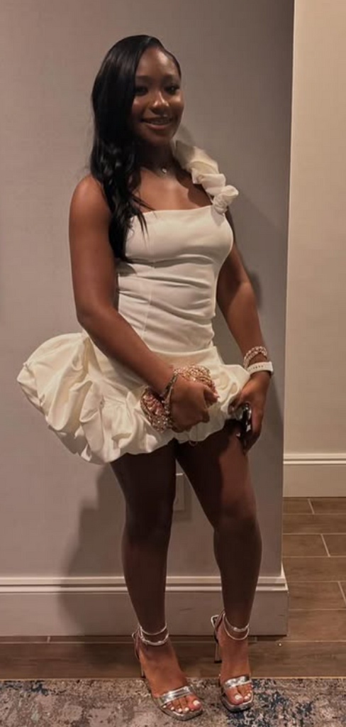 Elegant White One-shoulder Short Homecoming Dress, HD560