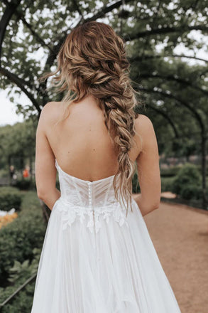 Elegant White Long Sleeves Off Shoulder Lace Appliques Illusion A-Line Long Wedding Dresses,WD57