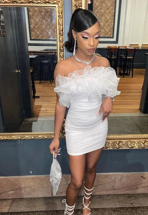 Elegant White  Short Ruffle Simple Cheap Sleeveless Homecoming Dresses, HD31