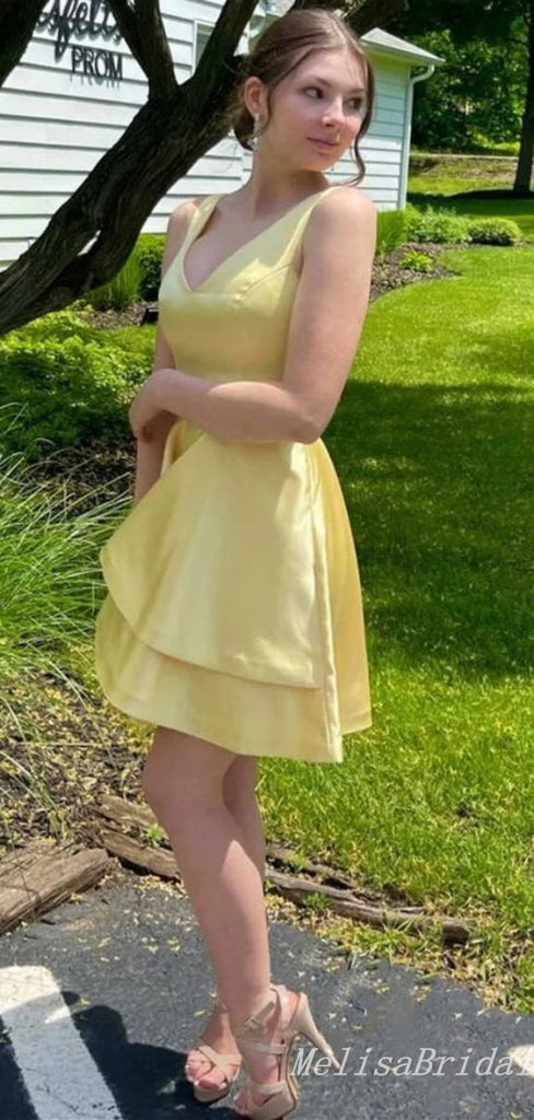 Light Yellow V-Neck Layer A-Line Graduation Party Short Homecoming Dresses, HD382